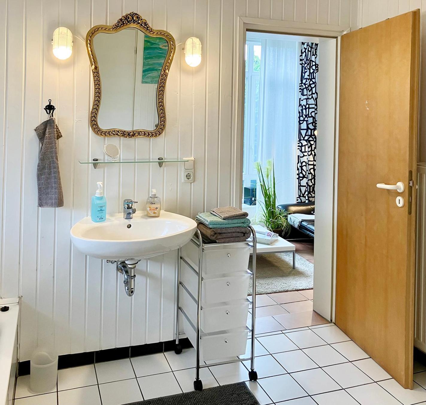 Ferienapartment Kastanje Gross Ippener Bagian luar foto